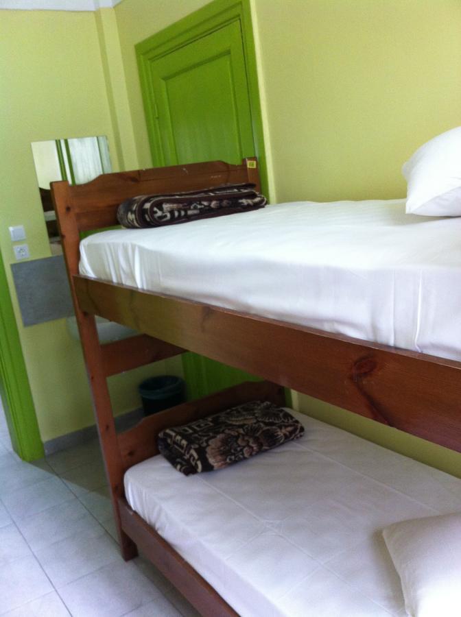 Bed Quadruple Room